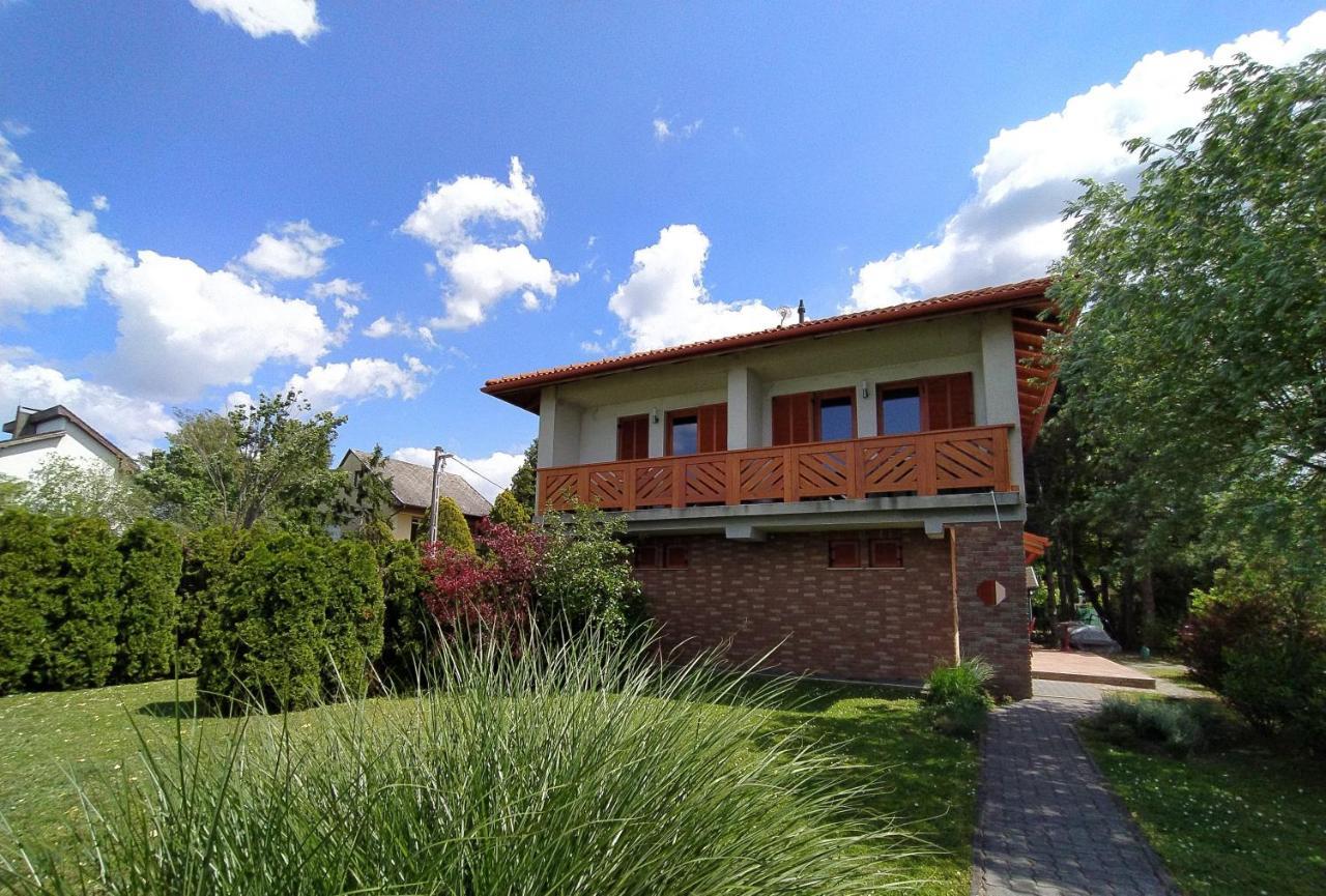 שיופוק Lilla Villa מראה חיצוני תמונה