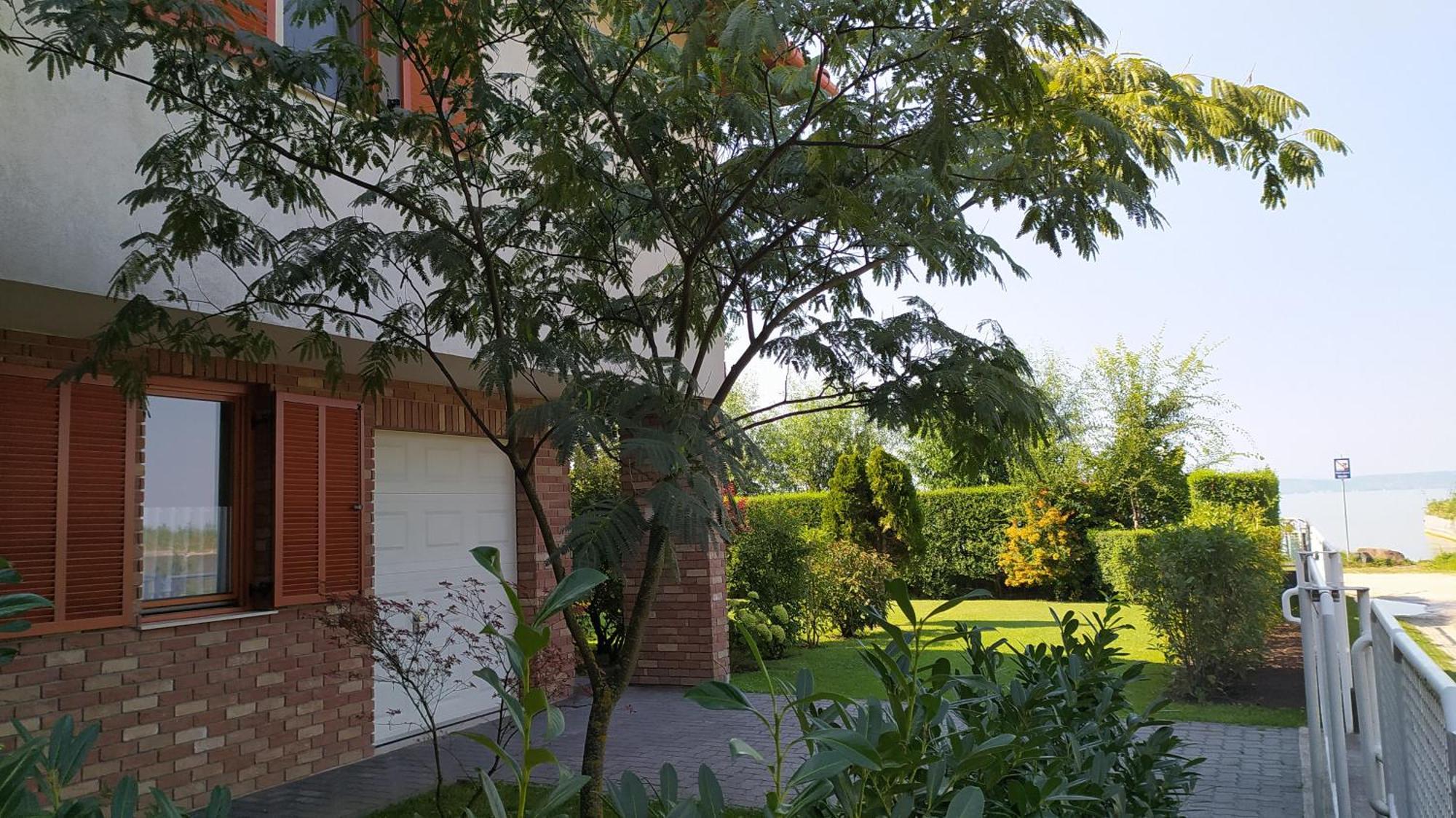 שיופוק Lilla Villa מראה חיצוני תמונה